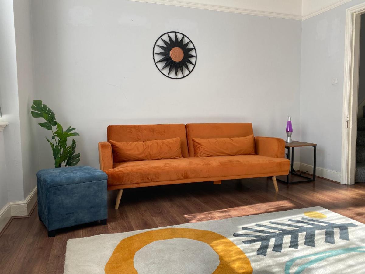 Invicta Apartment แอชฟอร์ด ภายนอก รูปภาพ